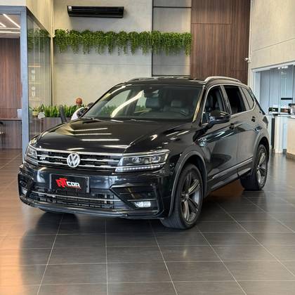 VOLKSWAGEN TIGUAN 2.0 350 TSI GASOLINA ALLSPACE R-LINE 4MOTION DSG VOLKSWAGEN TIGUAN 2.0 350 TSI GASOLINA ALLSPACE R-LINE 4MOTION DSG